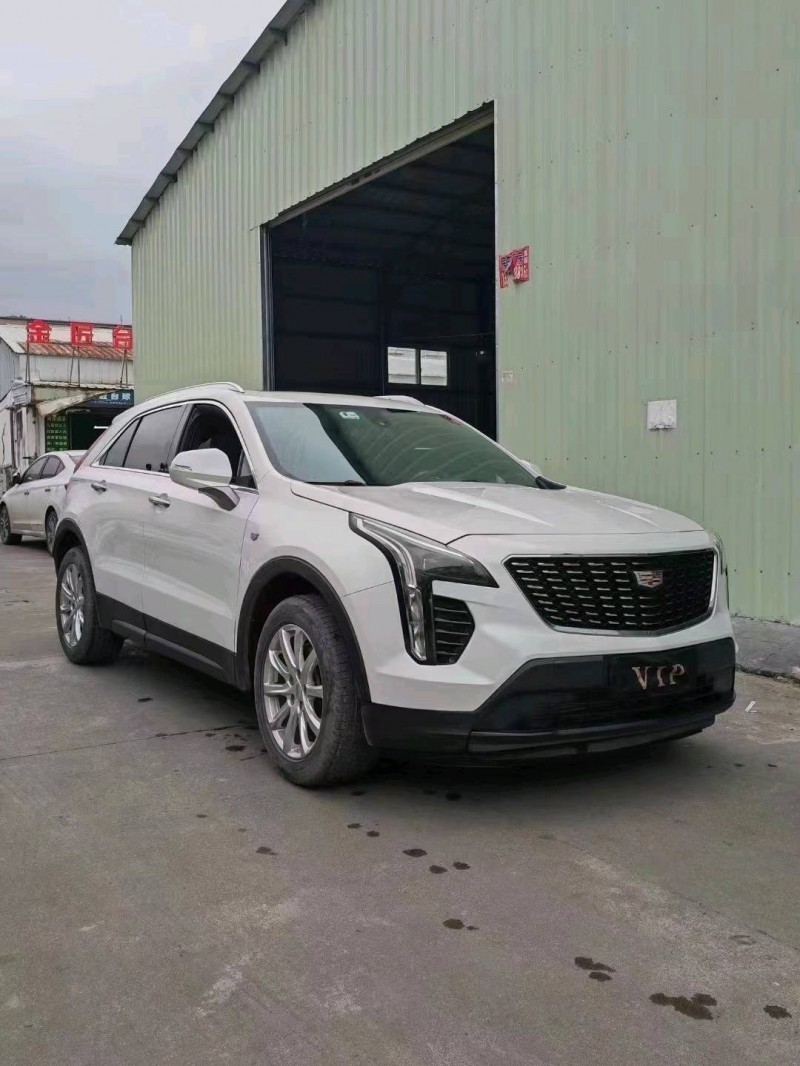 珠海20年凯迪拉克XT43