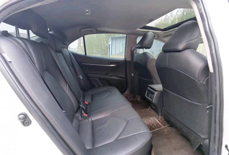 北京21年丰田凯美瑞4