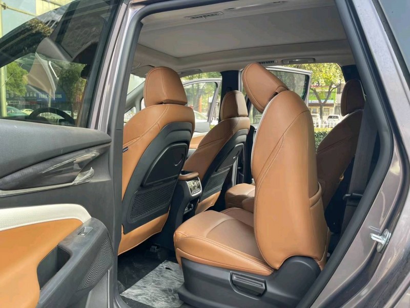 北京22年大通G506