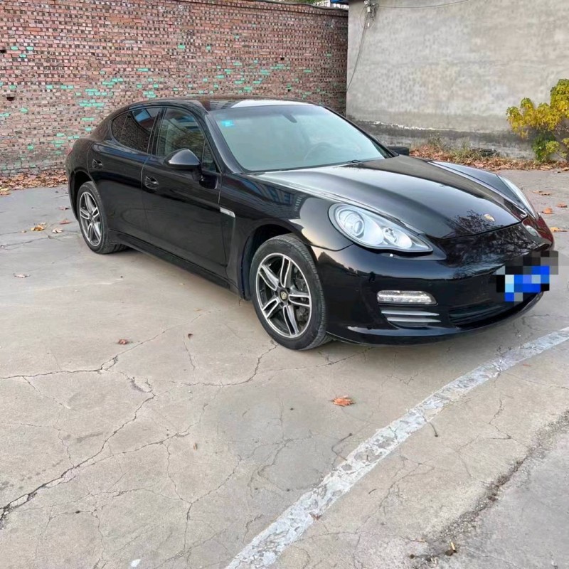 邯郸12年保时捷帕拉梅拉9