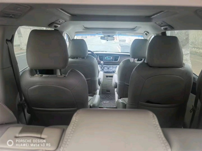 枣庄17年别克GL85