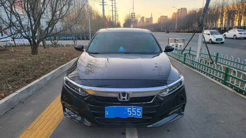 邯郸19年本田雅阁1