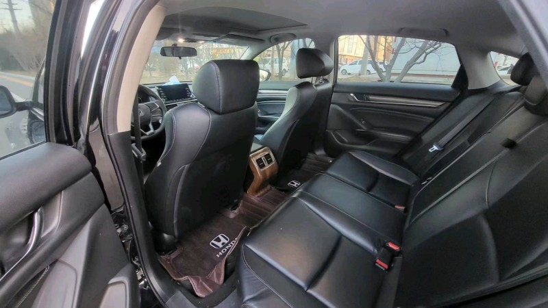 邯郸19年本田雅阁9