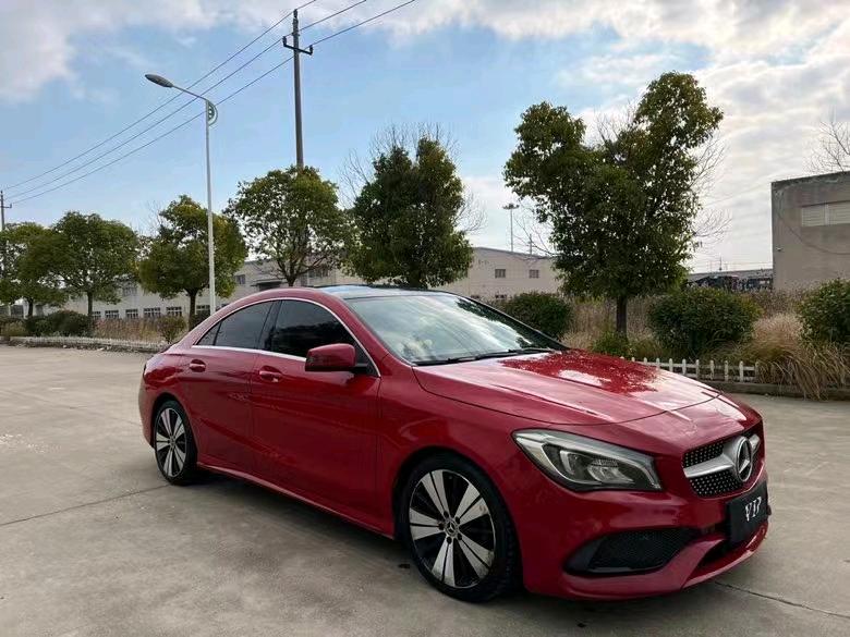 盐城17年奔驰CLA1