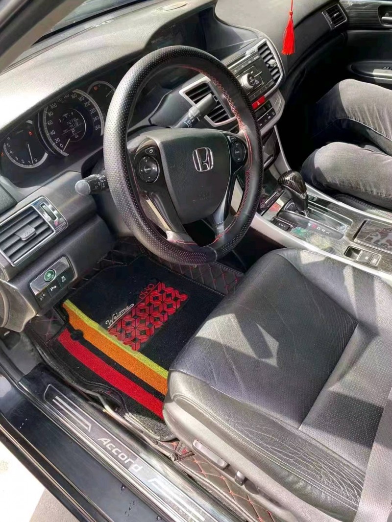 济南14年本田雅阁5