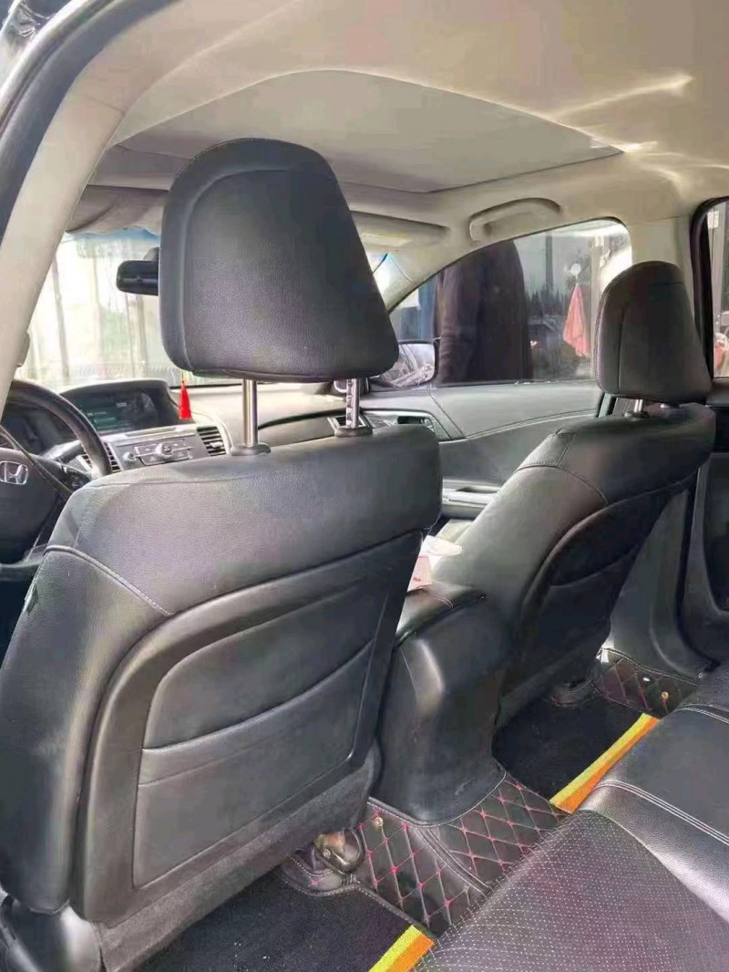 济南14年本田雅阁7