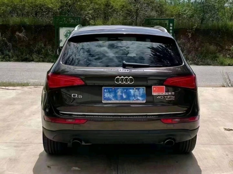 青岛16年奥迪Q56