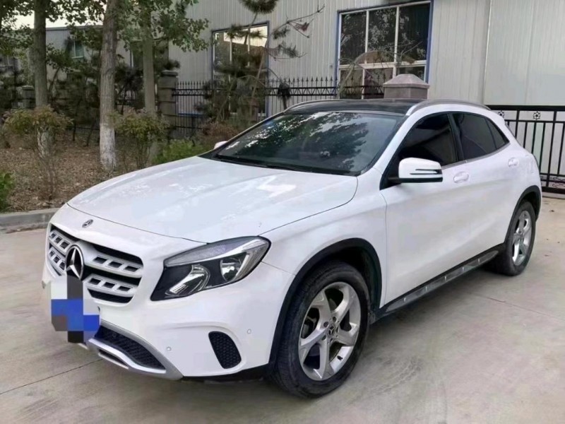 青岛19年奔驰GLA3