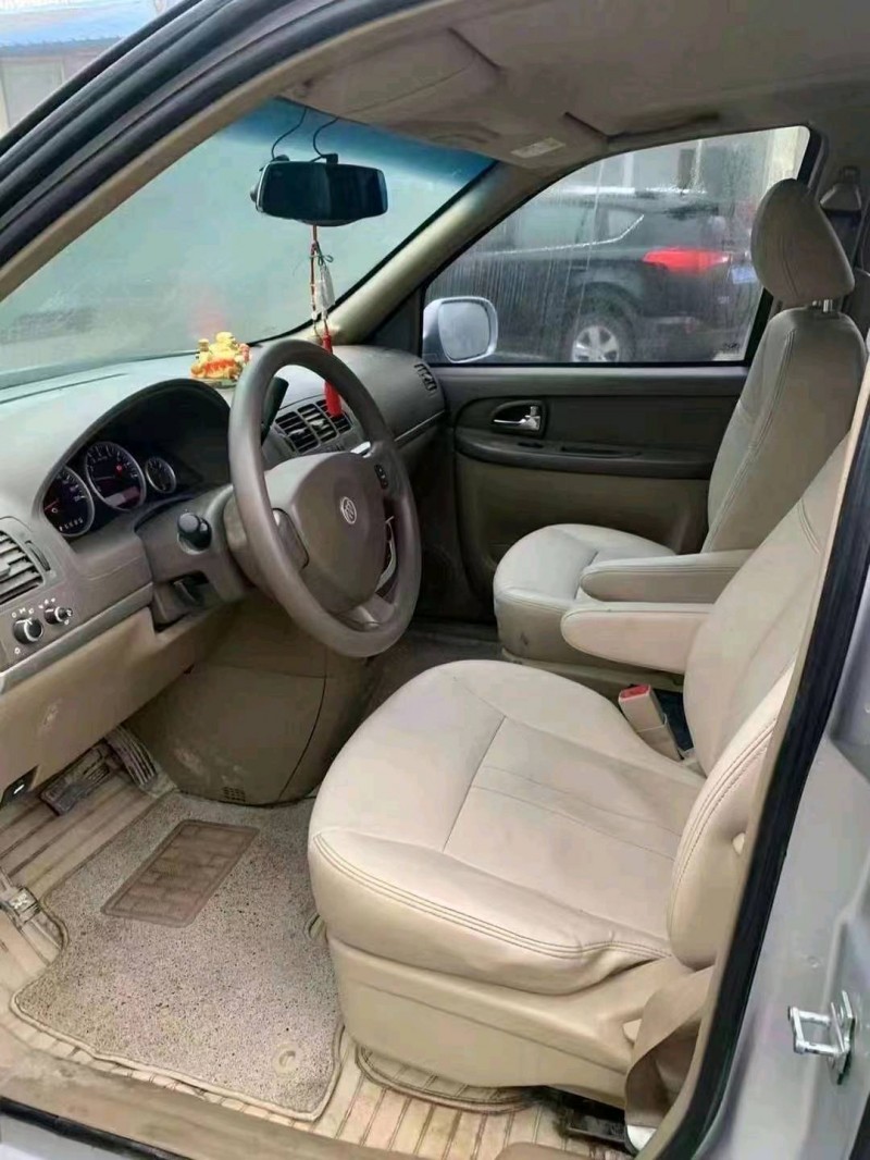 枣庄16年别克GL83