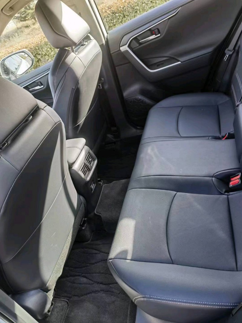 邯郸22年丰田威兰达4