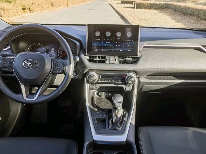 邯郸22年丰田威兰达7