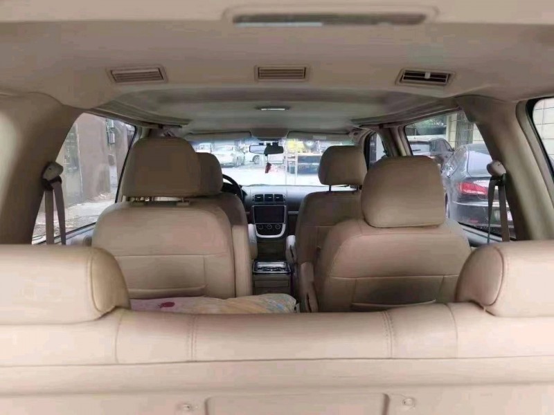 枣庄17年别克GL84