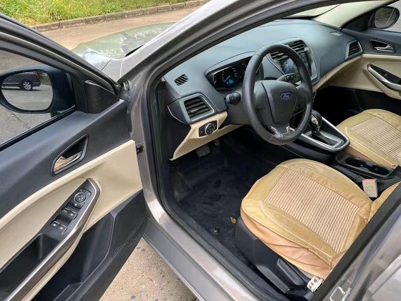 盐城17年福特福睿斯4