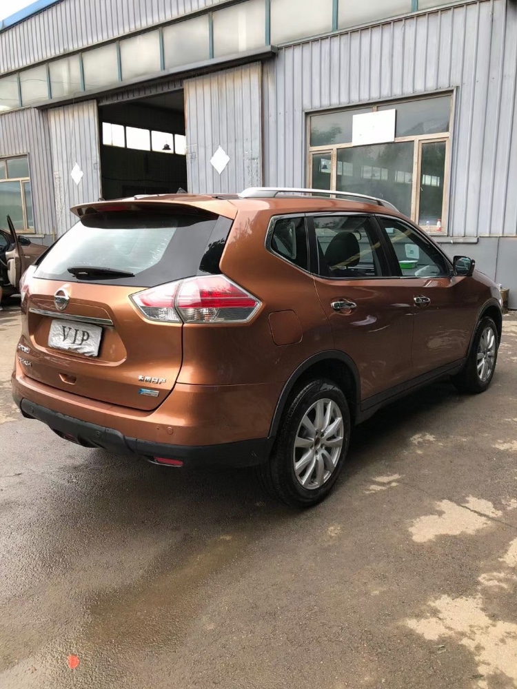 沈阳14年日产奇骏3