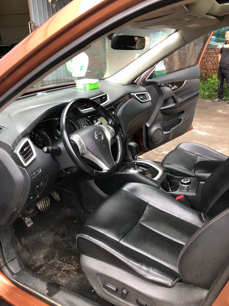 沈阳14年日产奇骏7