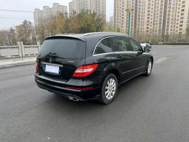 徐州13年奔驰R4