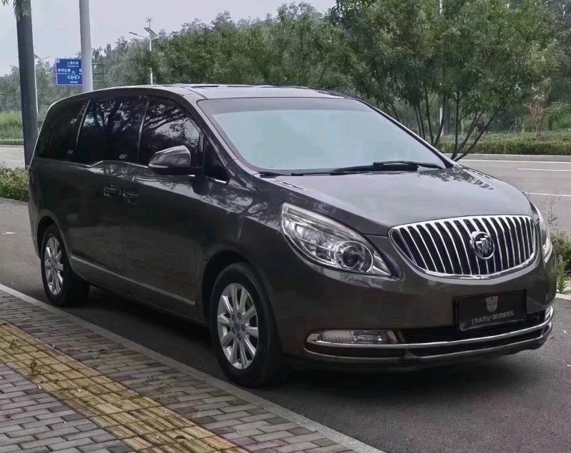 北京13年别克GL82