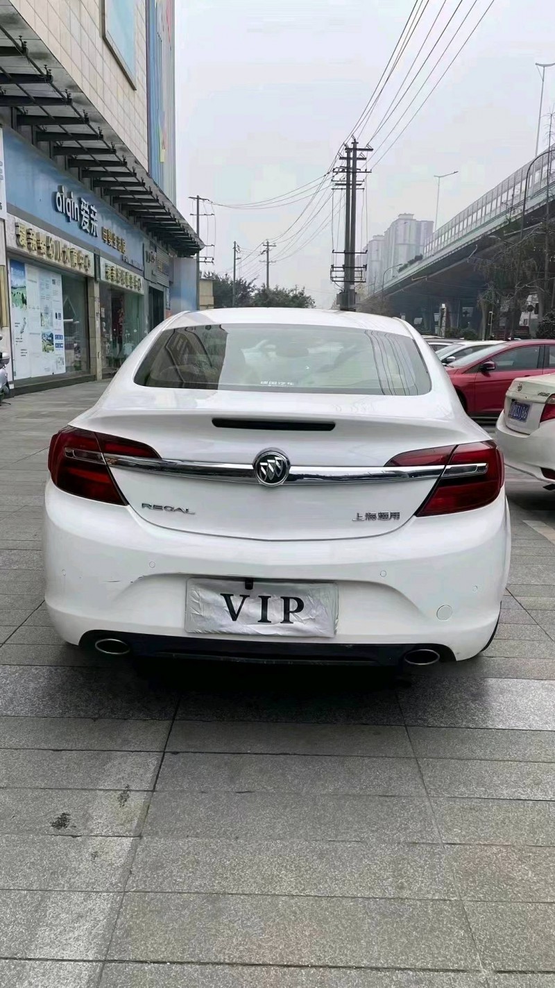 成都15年别克君越9