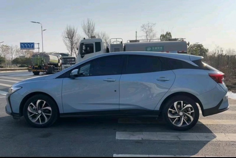 枣庄21年别克微蓝9