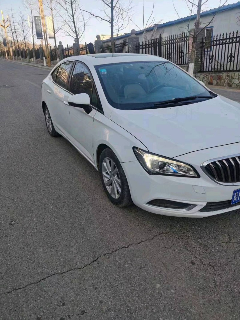 邯郸16年别克威朗2