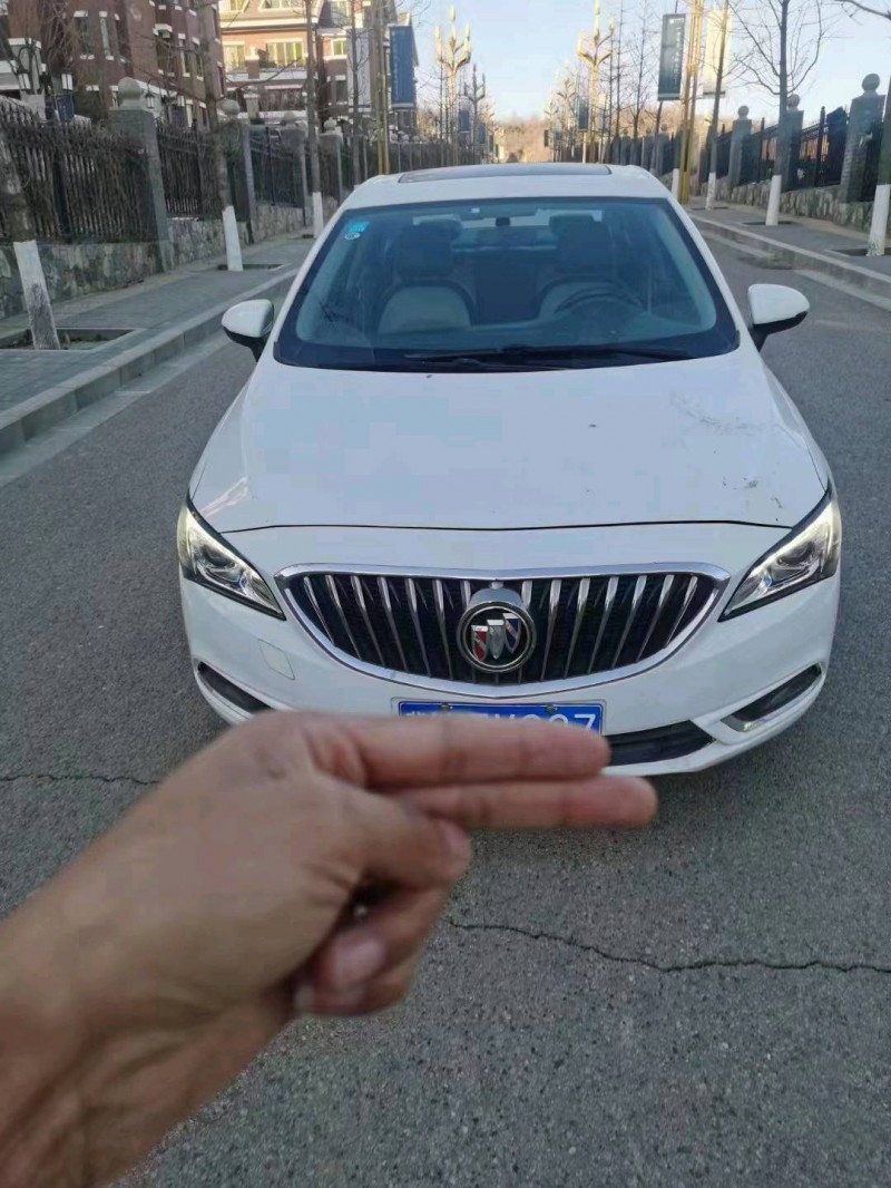 邯郸16年别克威朗3