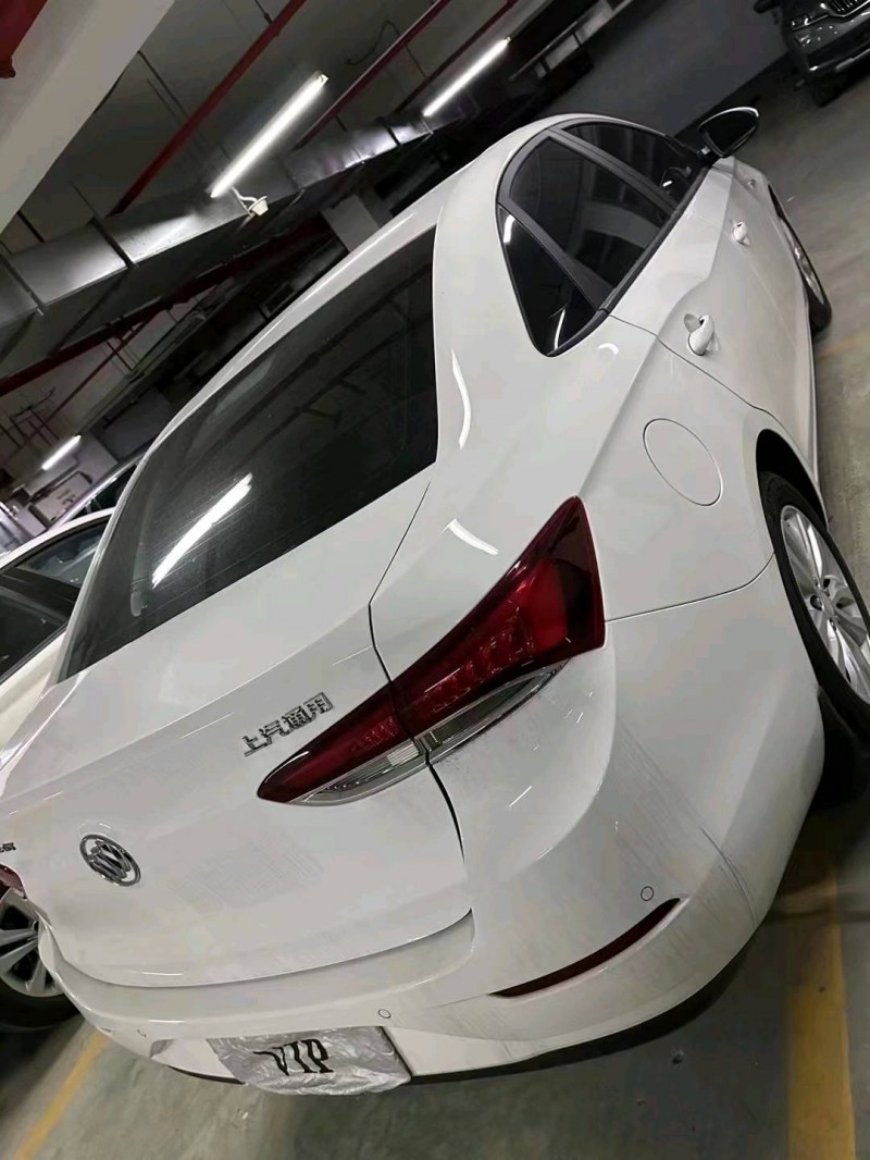 徐州21年别克英朗8