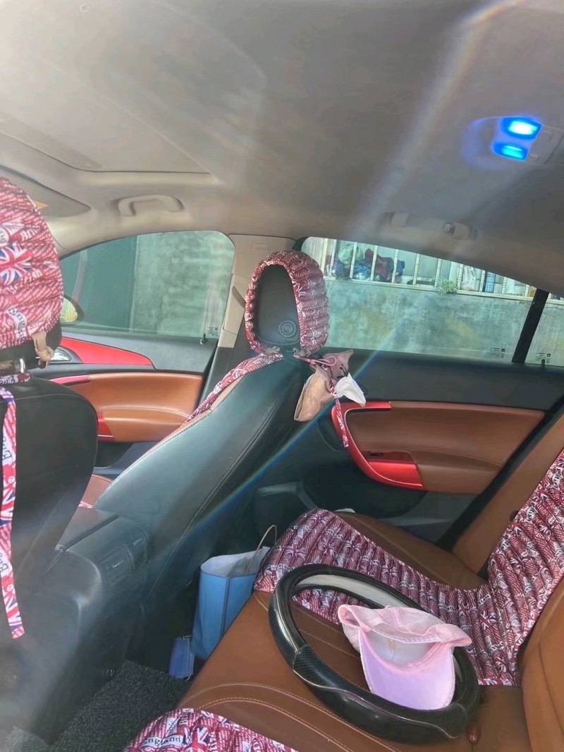 枣庄15年别克君威7