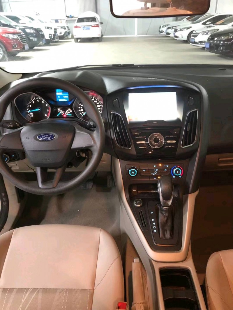 临沂17年福特福克斯5