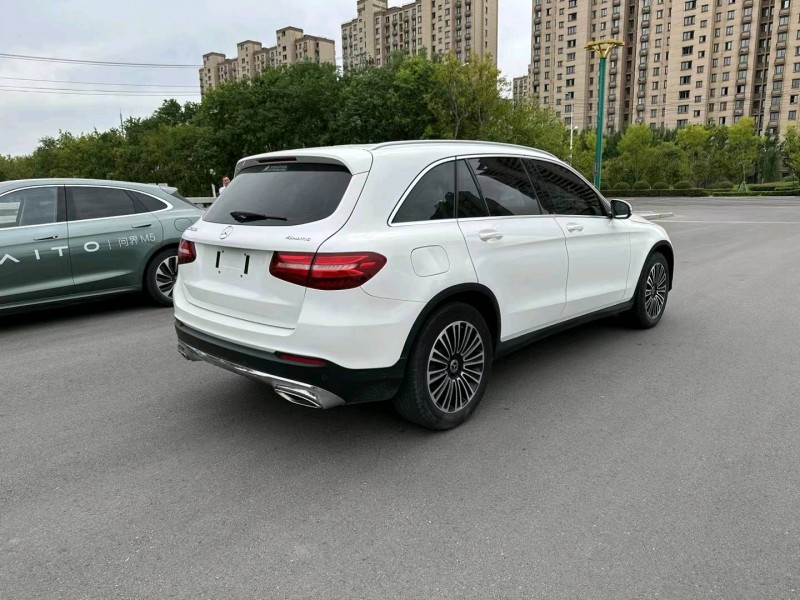 徐州19年奔驰GLC4