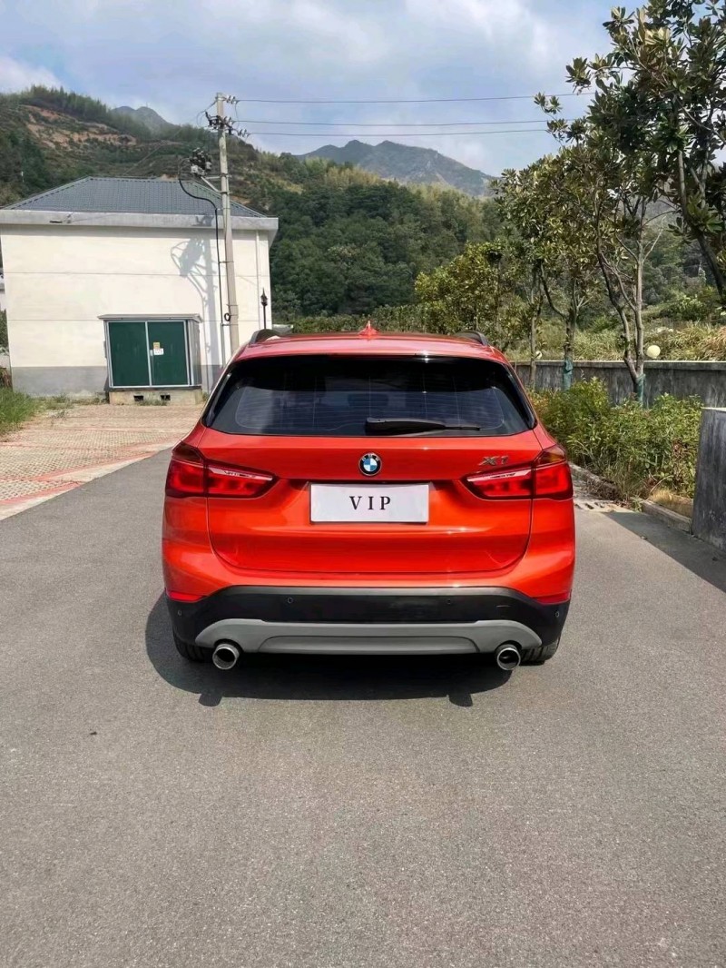 济南16年宝马X19