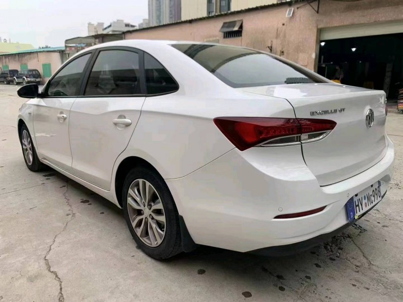 广州20年别克英朗3