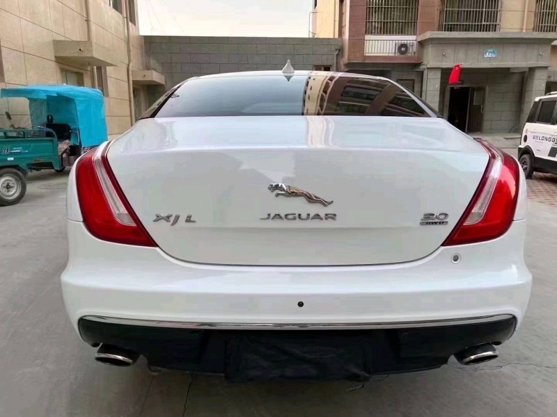 邯鄲16年捷豹XJL3