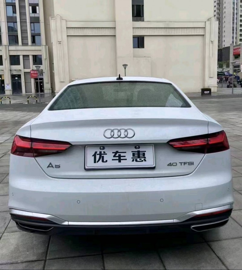 重庆21年奥迪A54