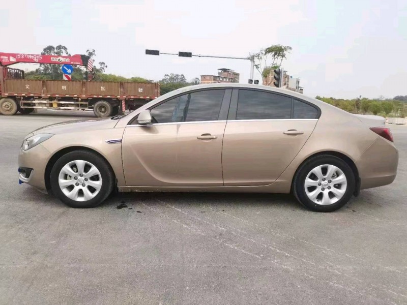 梧州15年别克君威2