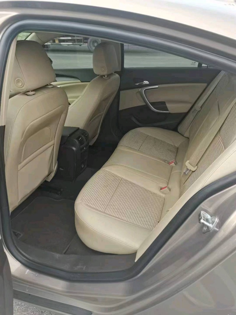 梧州15年别克君威7