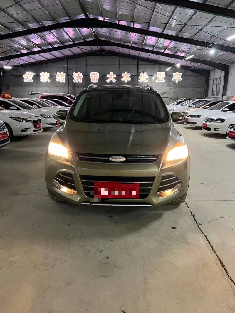 临沂13年福特翼虎1