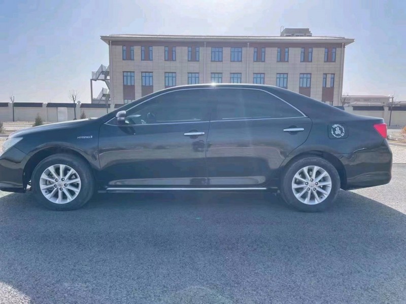 邯郸13年丰田凯美瑞4