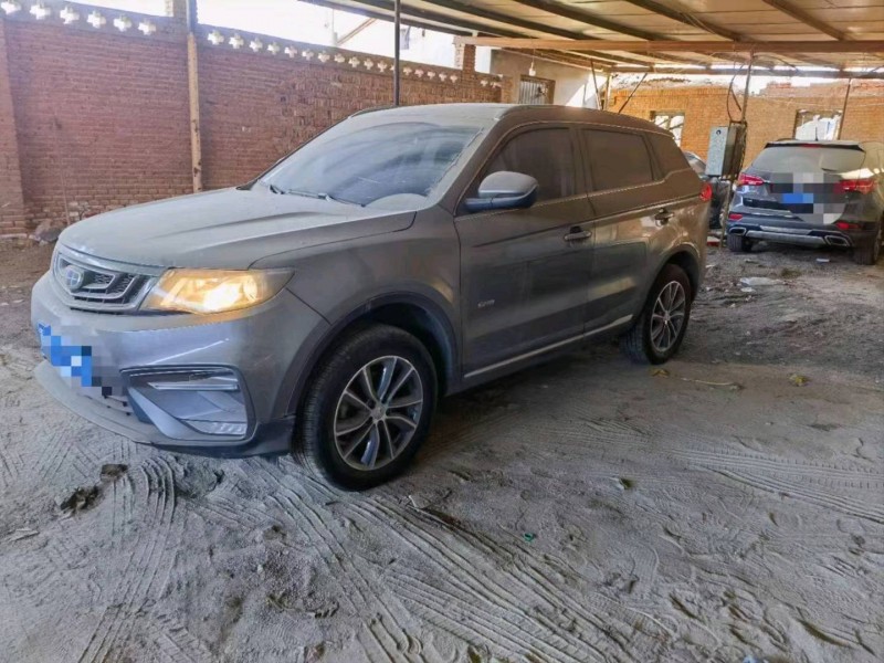 保定19年吉利博越2