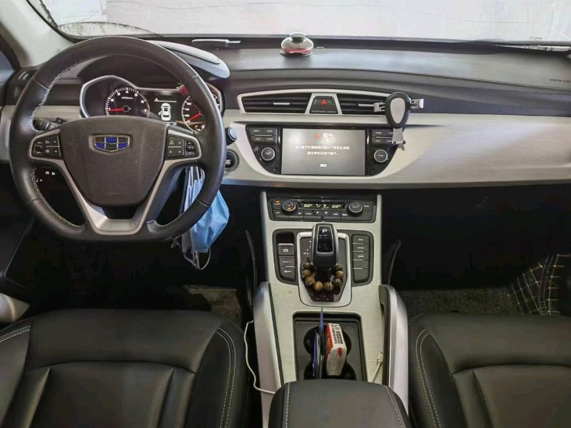 保定19年吉利博越5