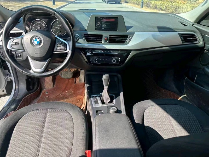 济南17年宝马1系4