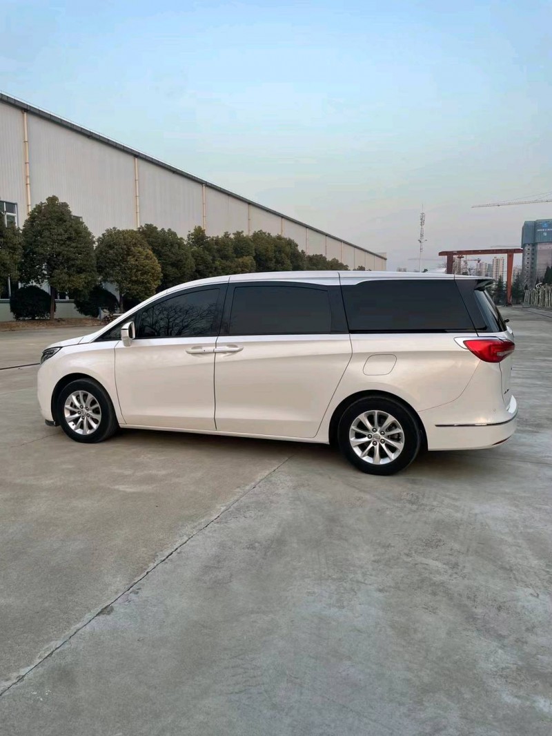 宿迁18年别克GL87