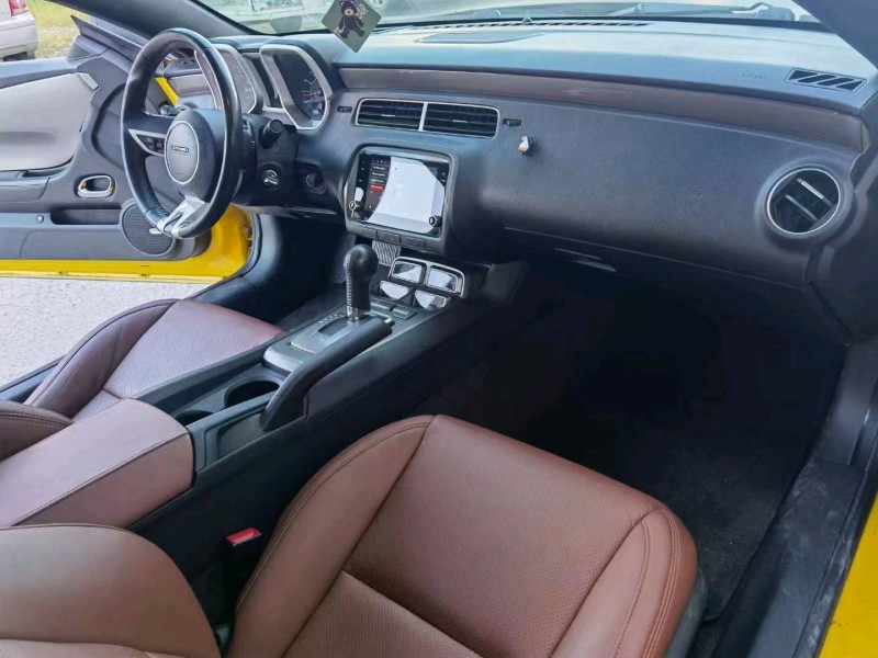 邯郸11年雪佛兰科迈罗4