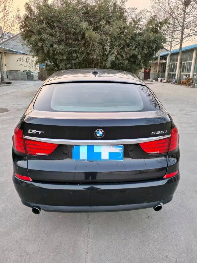 济南12年宝马5系GT9