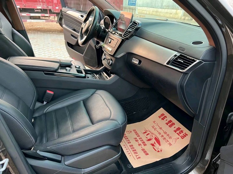 徐州17年奔驰GLE6