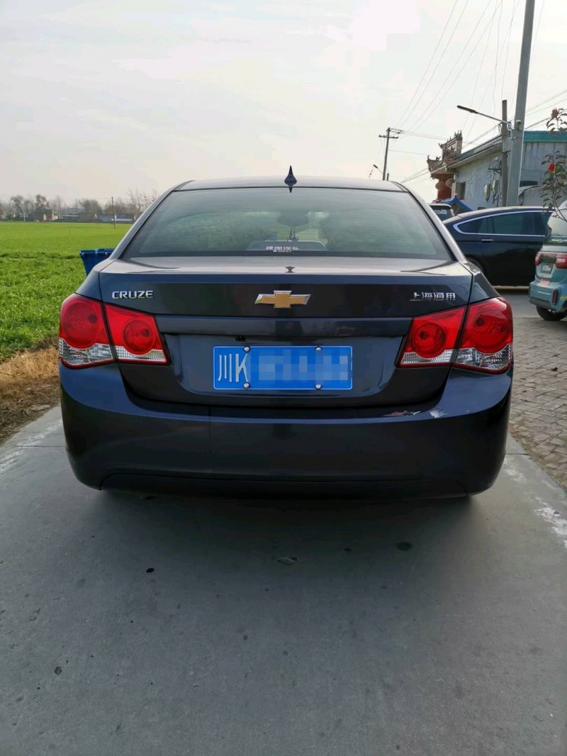 北京13年雪佛兰科鲁兹9