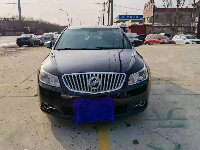 邯郸11年别克君越1