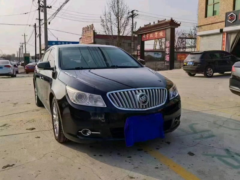 邯郸11年别克君越4