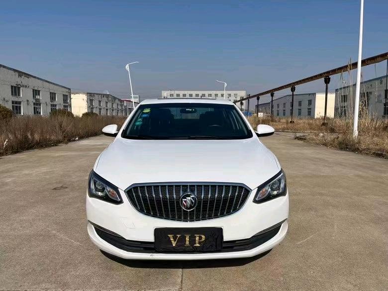 盐城17年别克英朗1