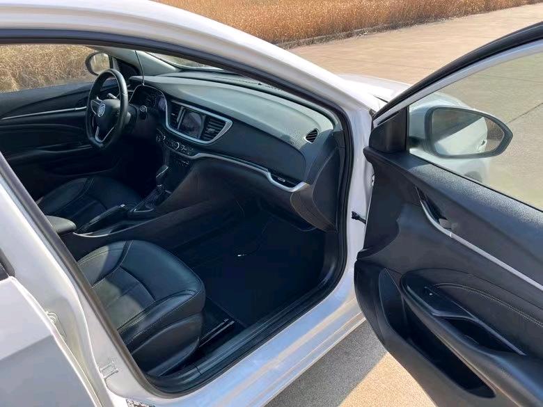 盐城17年别克英朗6