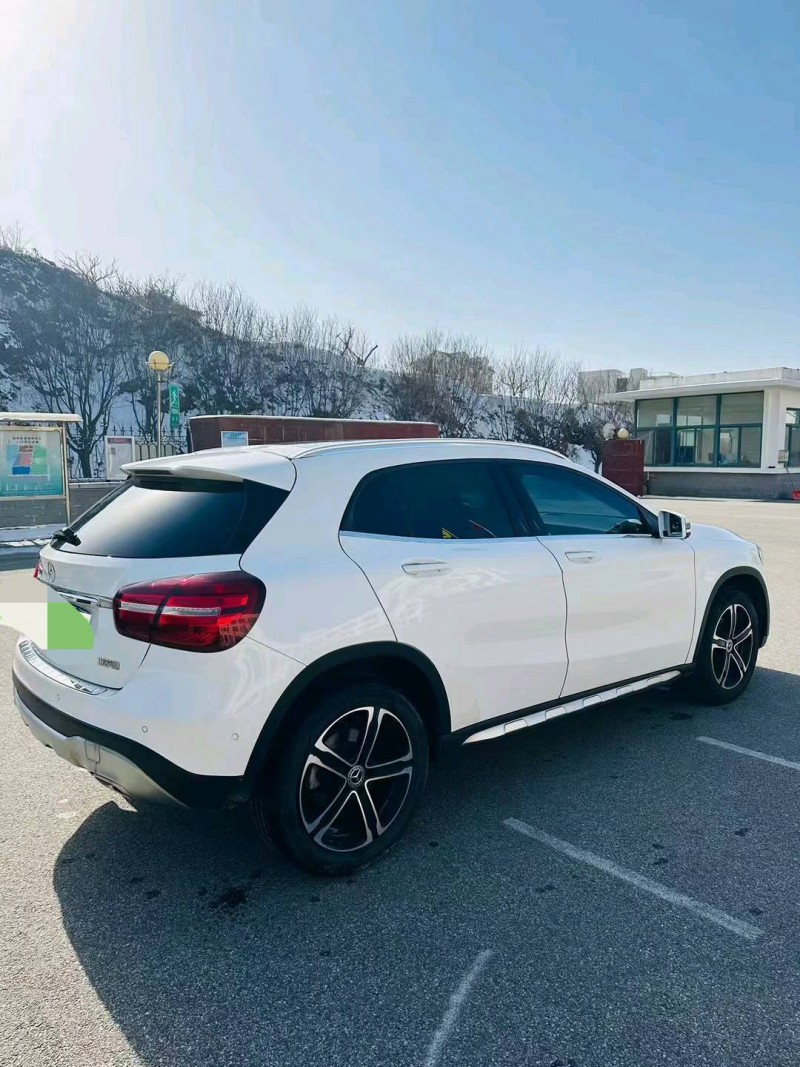 枣庄18年奔驰GLA4